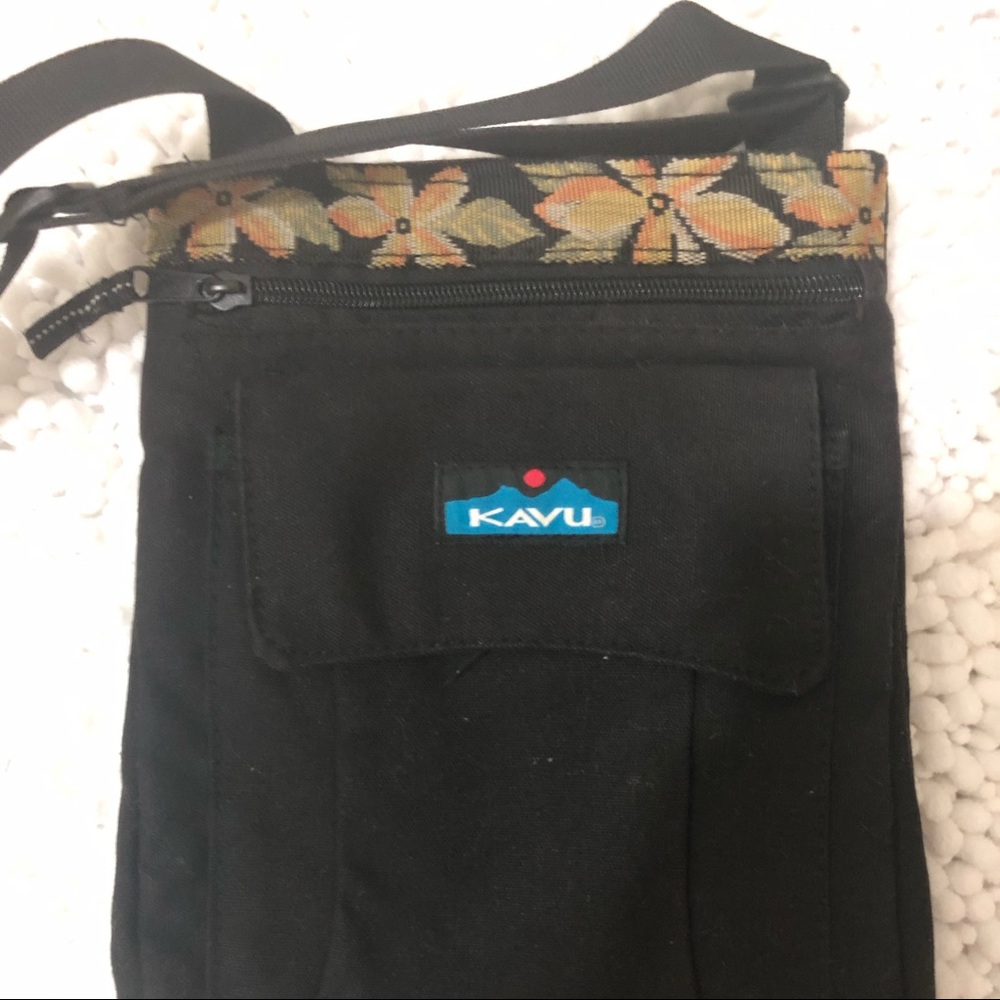 Kabul Crossbody.